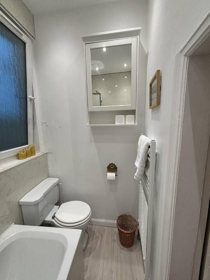 Bright Floor 2br In Morningside, Easy Centre Links, Close To And Royal Hospital Appartement